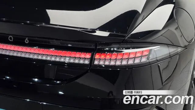 Hyundai Ioniq 6 — Фото автомобиля 8