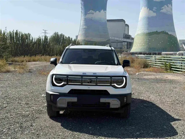 BAIC BJ30 — Фото автомобиля 2