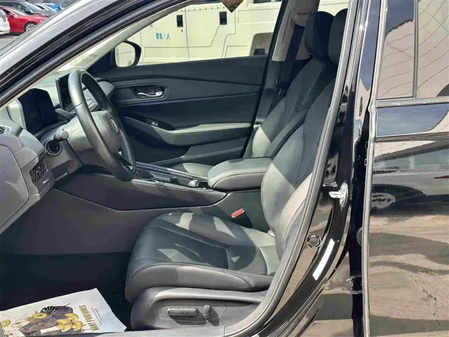 Honda Accord — Фото автомобиля 6