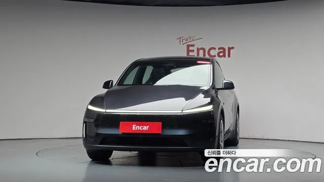 Tesla Model Y — Фото автомобиля 2