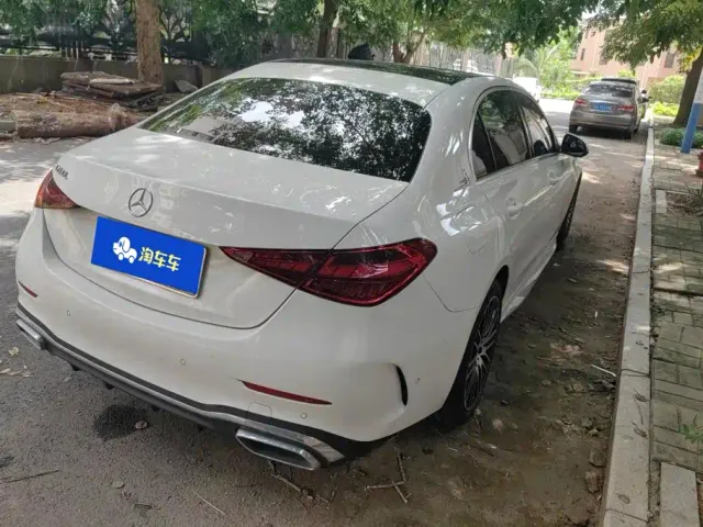 Mercedes-Benz C-Class — Фото автомобиля 3