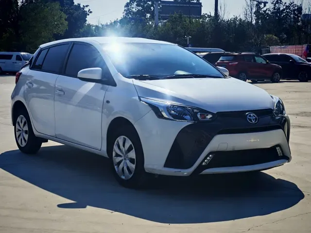 Toyota YARiS L Zhi Xuan — Фото автомобиля 3