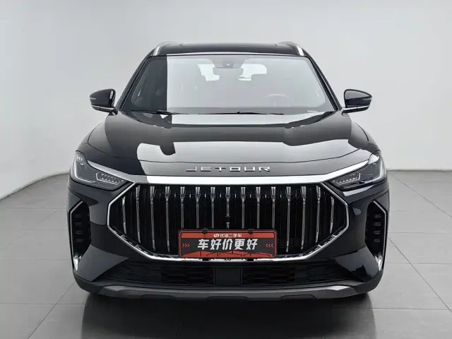 Jetour X70 Plus — Фото автомобиля 3