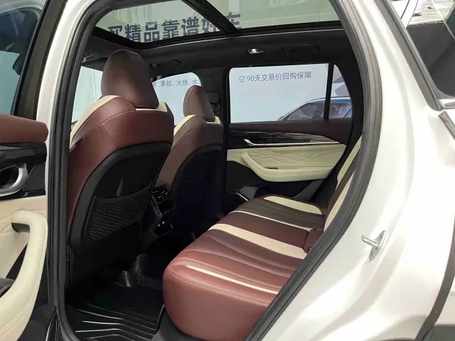 Geely Xingyue L — Фото автомобиля 13