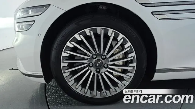 Genesis G80 RG3 — Фото автомобиля 5