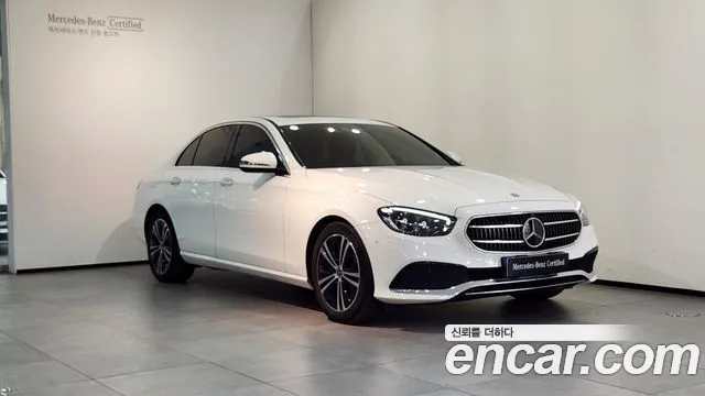 Фотография автомобиля — Mercedes-Benz E-Class W213