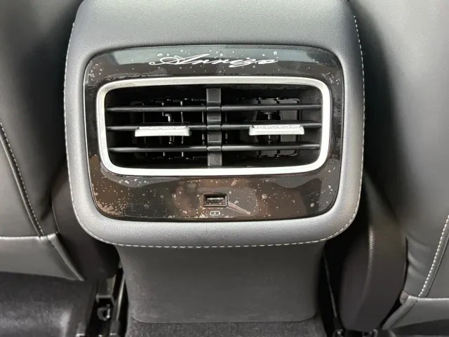 Chery Arrizo 8 — Фото автомобиля 15