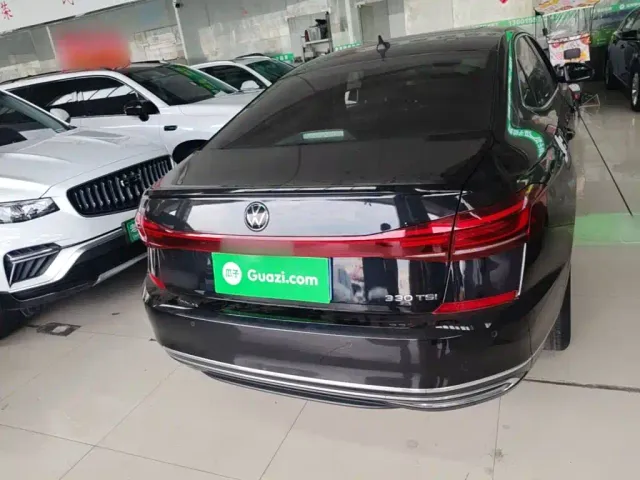 Volkswagen Passat — Фото автомобиля 5