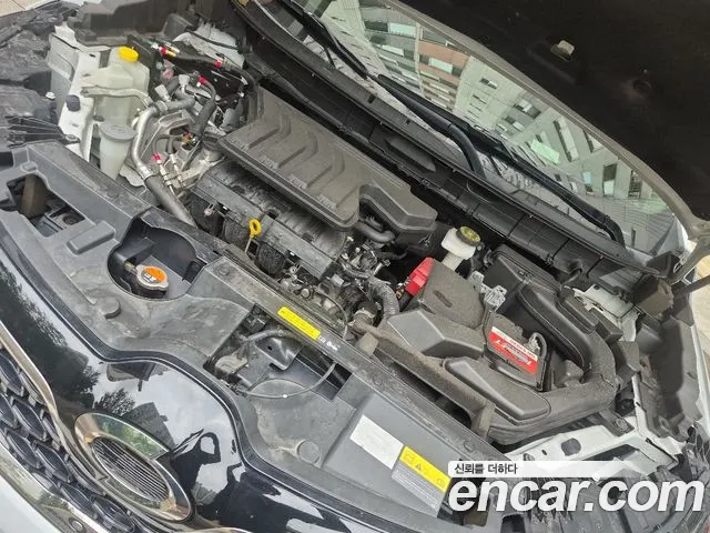 Renault-KoreaSamsung QM6 Новый QM6 2.0 LPe RE Signature 2WD — Фото автомобиля 9