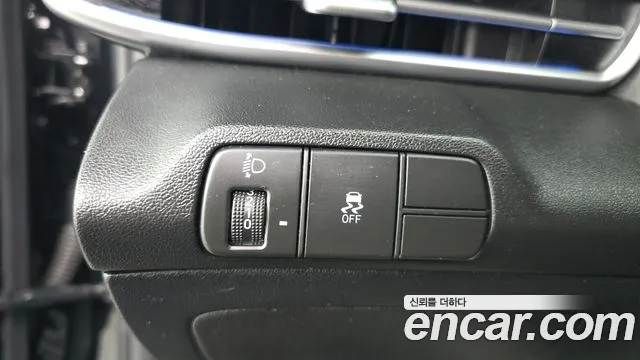 Hyundai Avante CN7 — Фото автомобиля 27