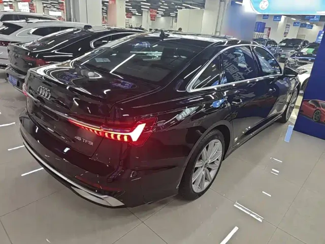 Audi A6L — Фото автомобиля 6