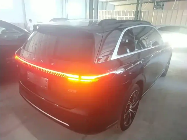 Xpeng G9 — Фото автомобиля 6