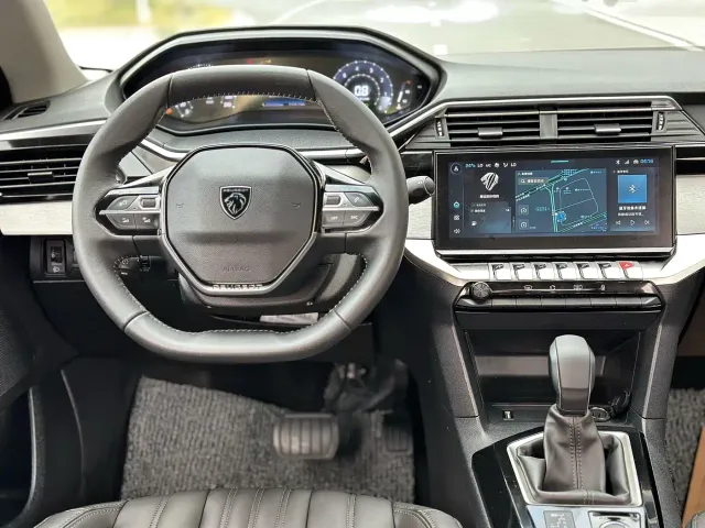 Peugeot 408 — Фото автомобиля 6