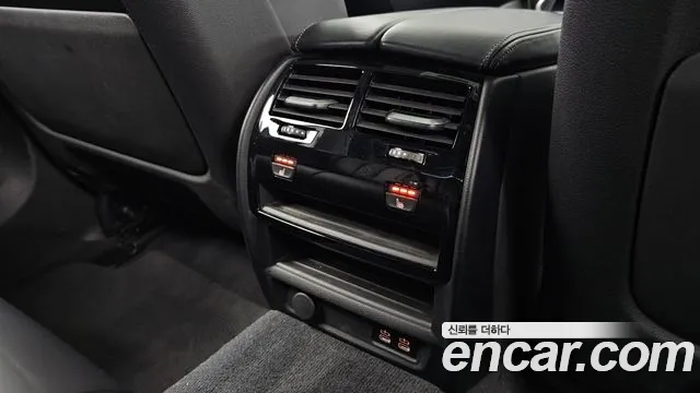 BMW 5 Series G30 — Фото автомобиля 19