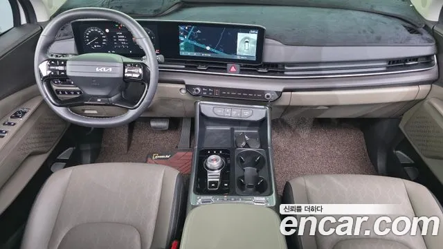 Kia Carnival — Фото автомобиля 10