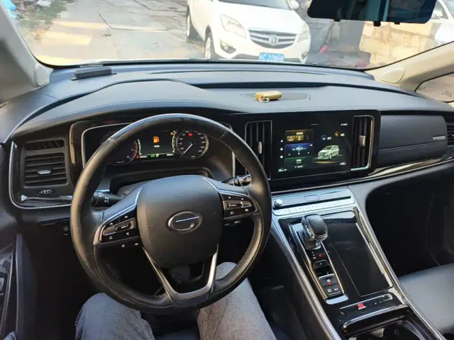 GAC Trumpchi M8 — Фото автомобиля 9