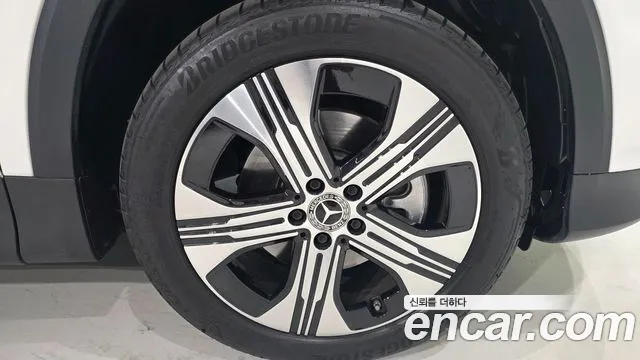 Mercedes-Benz EQB X243 — Фото автомобиля 5