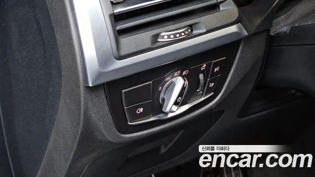 BMW X3 xDrive 20i M Sport — Фото автомобиля 17