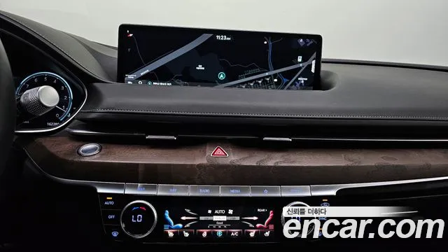 Genesis G80 Бензин 2.5 турбо AWD — Фото автомобиля 15