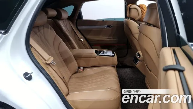 Genesis G80 Бензин 2.5 турбо AWD — Фото автомобиля 12