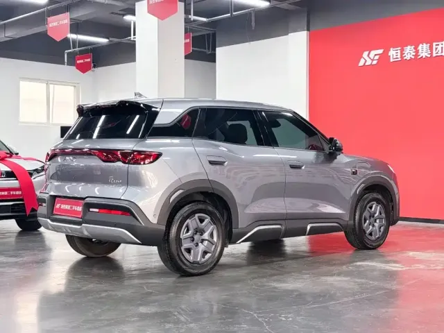 BYD Yuan UP — Фото автомобиля 9