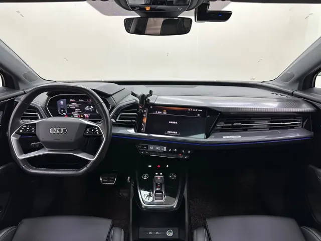 Audi Audi Q4 e-tron 2024 40 e-tron Creation Edition — Фото автомобиля 20