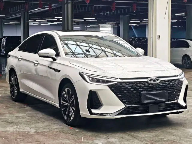 Chery Arrizo 8 — Фото автомобиля 3