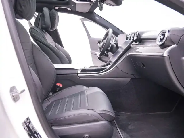 Mercedes-Benz C-Class — Фото автомобиля 25