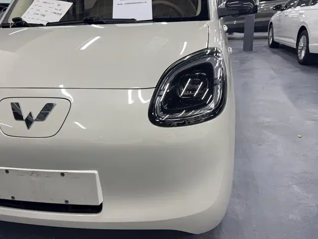 Wuling Hongguang Mini EV — Фото автомобиля 2