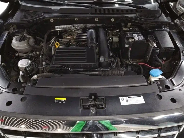 Volkswagen Passat — Фото автомобиля 15
