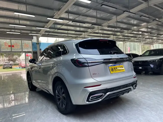 Hongqi HS5 — Фото автомобиля 6
