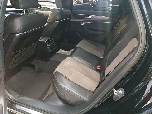 Audi A6L — Фото автомобиля 12