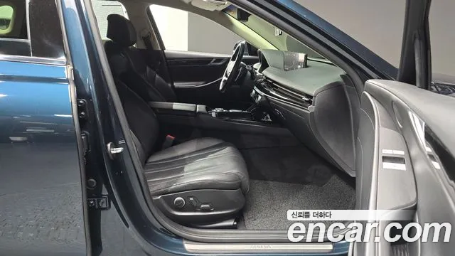 Genesis G80 Бензин 2.5 турбо AWD — Фото автомобиля 11