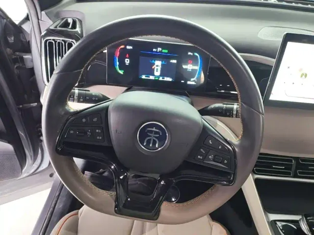 BYD Song Pro — Фото автомобиля 10