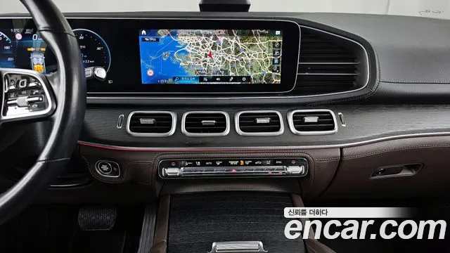 Mercedes-Benz GLE-Class — Фото автомобиля 14