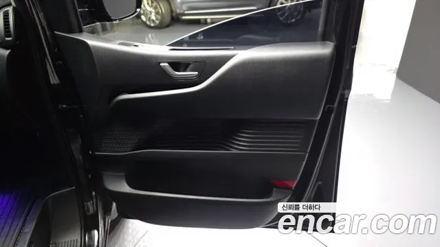 Hyundai Staria — Фото автомобиля 14