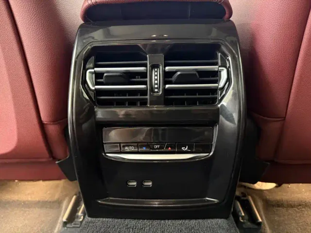 BMW 3 Series — Фото автомобиля 19