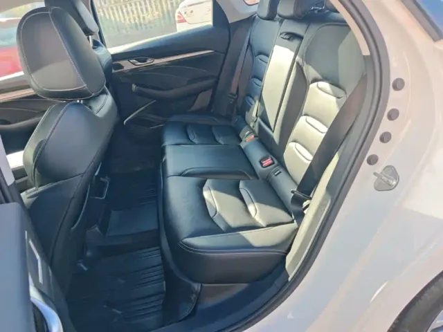 Geely Xingrui — Фото автомобиля 16