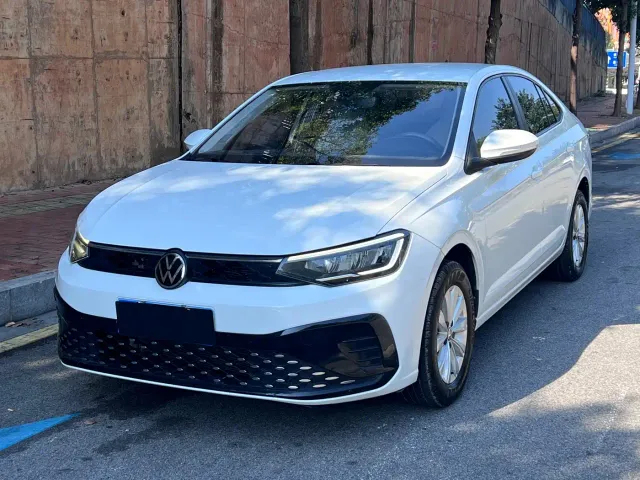 Фотография автомобиля — Volkswagen Lavida