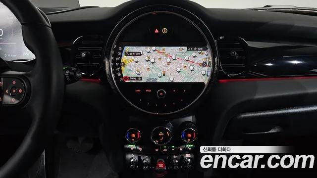 Mini Cooper Cooper 5 дверей Classic — Фото автомобиля 14
