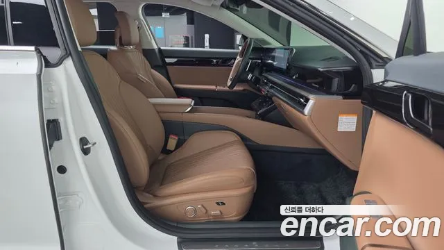 Hyundai Grandeur GN7 — Фото автомобиля 17