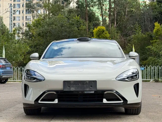 Xiaomi SU7 — Фото автомобиля 2