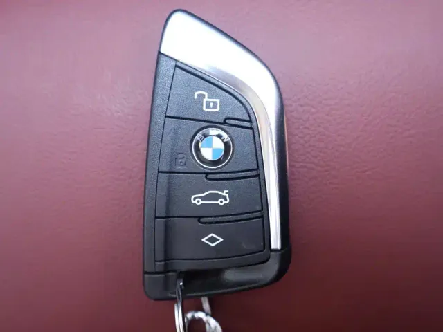 BMW 3 Series — Фото автомобиля 25