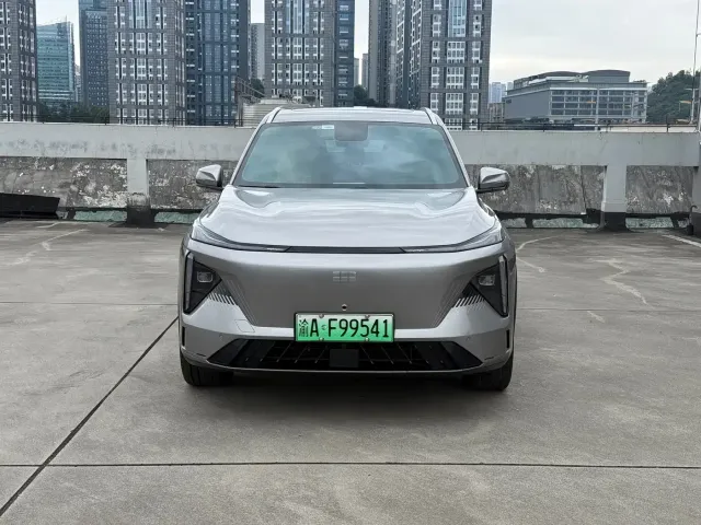 Geely Galaxy Galaxy L7 2023 1.5T 115km PLUS — Фото автомобиля 2