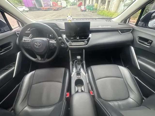Toyota Corolla Cross — Фото автомобиля 6