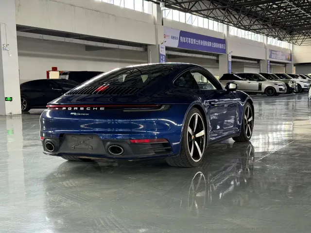 Porsche 911 — Фото автомобиля 17