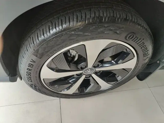 BYD Song PLUS — Фото автомобиля 22