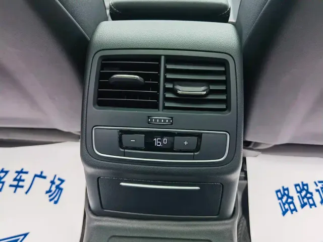Audi A4L — Фото автомобиля 16