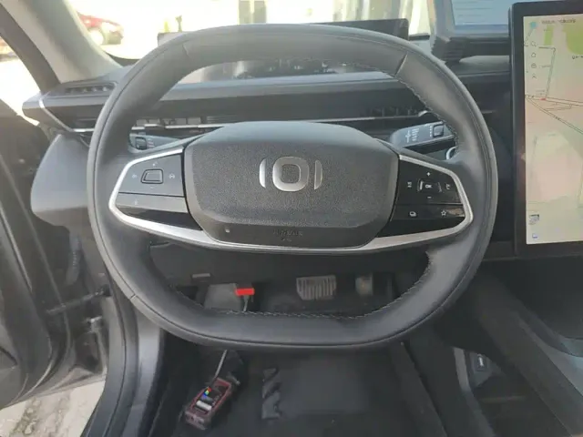 Changan Qiyuan A05 — Фото автомобиля 10