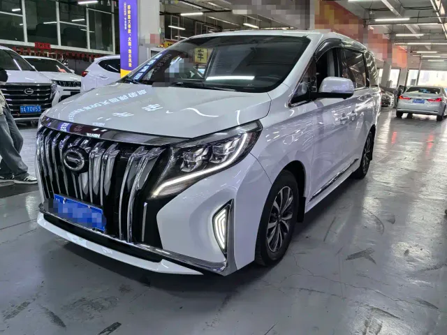 Фотография автомобиля — GAC Trumpchi M8